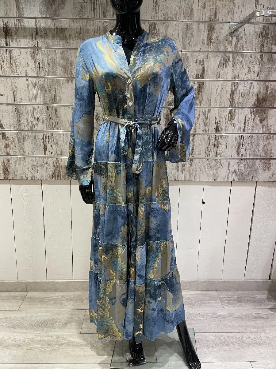 Robe Longue Fluide à Motifs Abstraits et Manches Évasées
