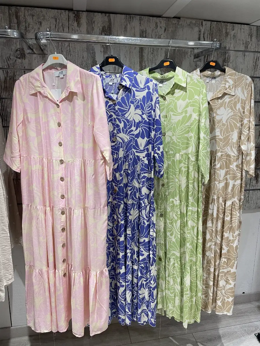 Robe Longue Boutonnée à Volants et Imprimé