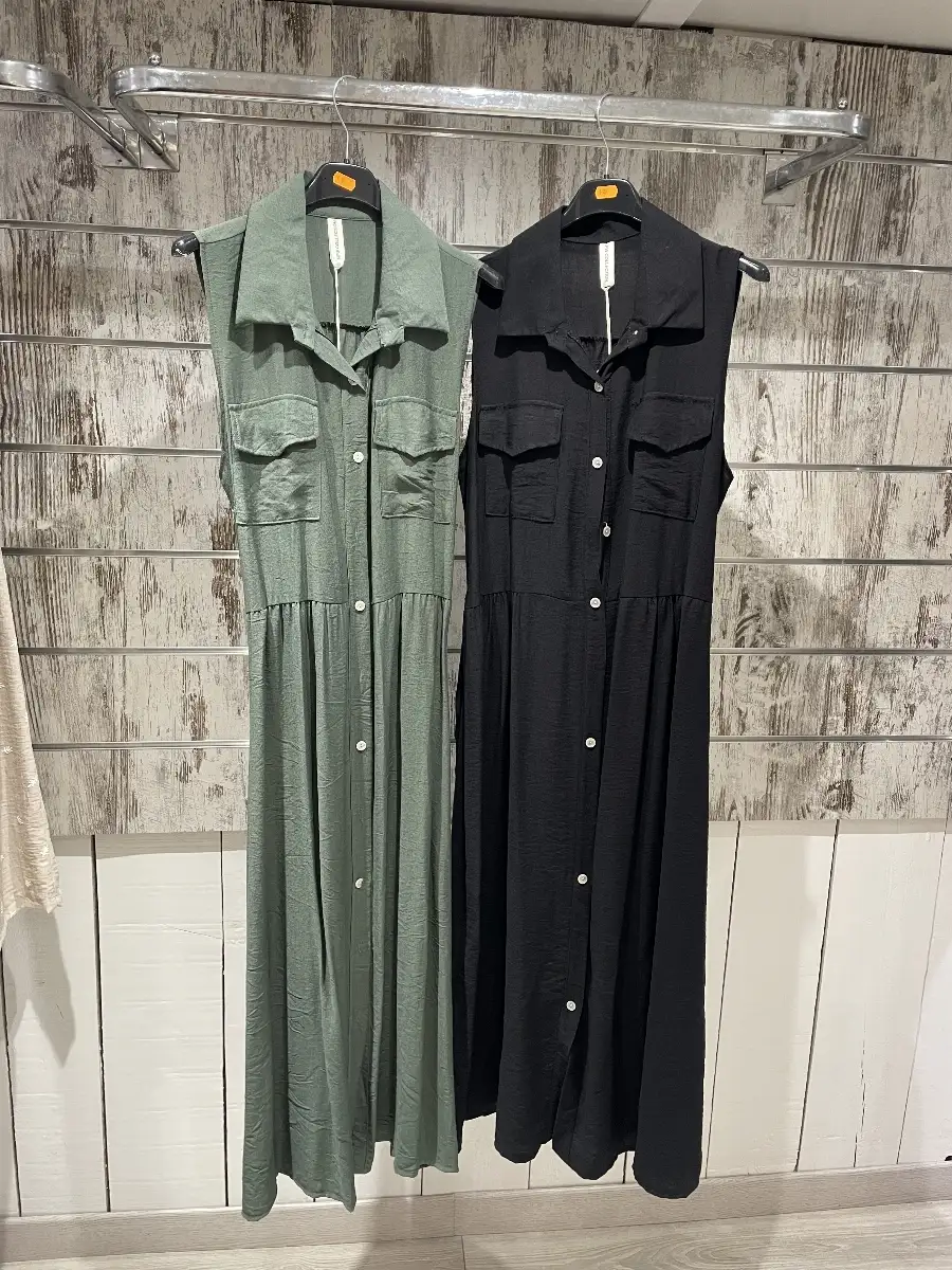 Robe Longue Style Saharienne Sans Manches Ceinturée