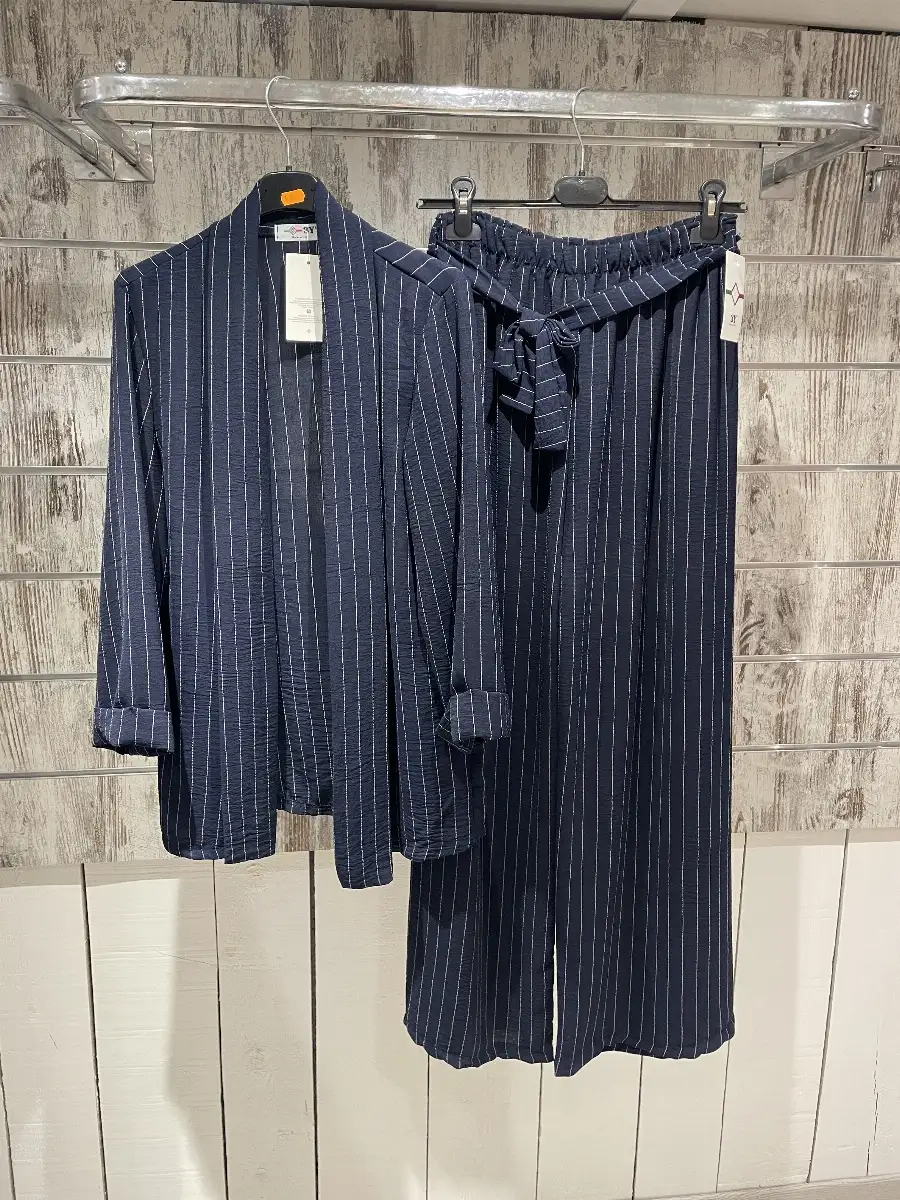 Ensemble Deux Pièces à Rayures