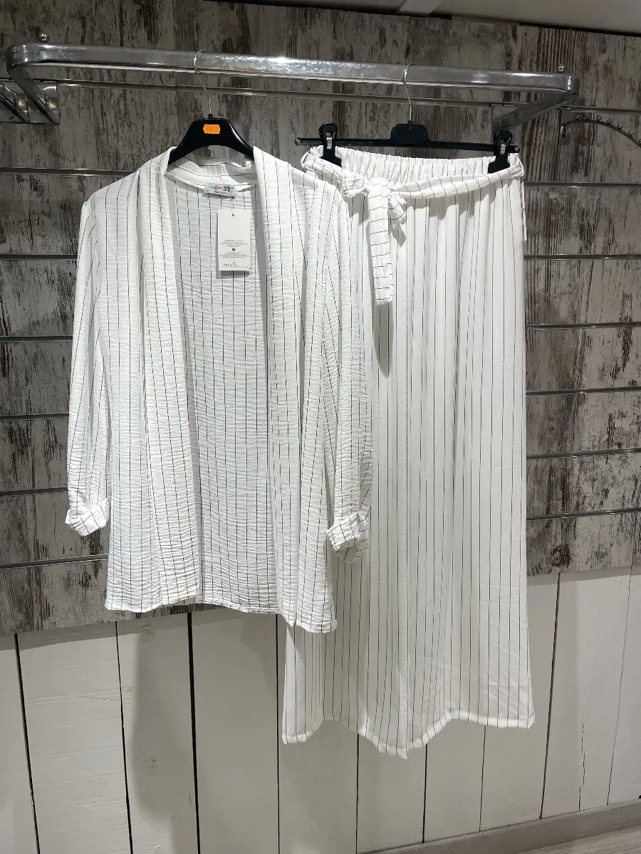 Ensemble Deux Pièces à Rayures