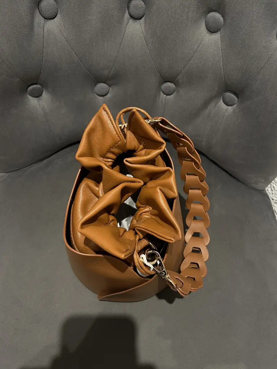 Sac Seau Marron avec Anse Design et Bandoulière Amovible