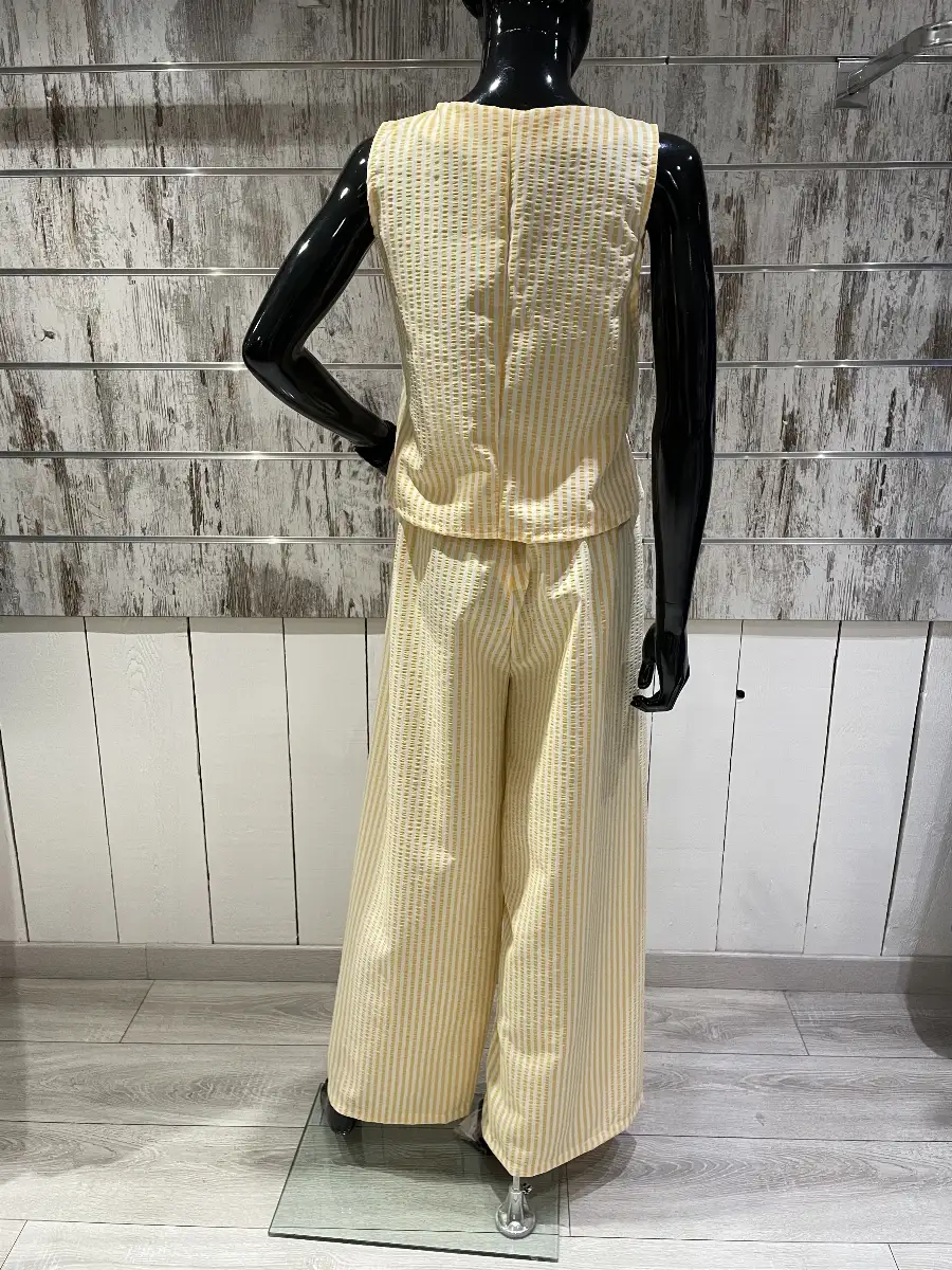 Ensemble Pantalon Large et Gilet Rayé